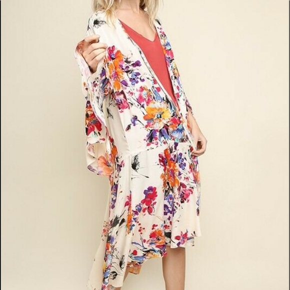 New Umgee Boho floral kimono - Picture 3 of 3